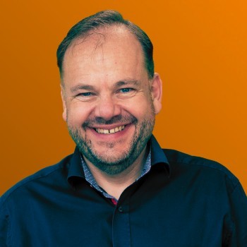 Jörg Roos